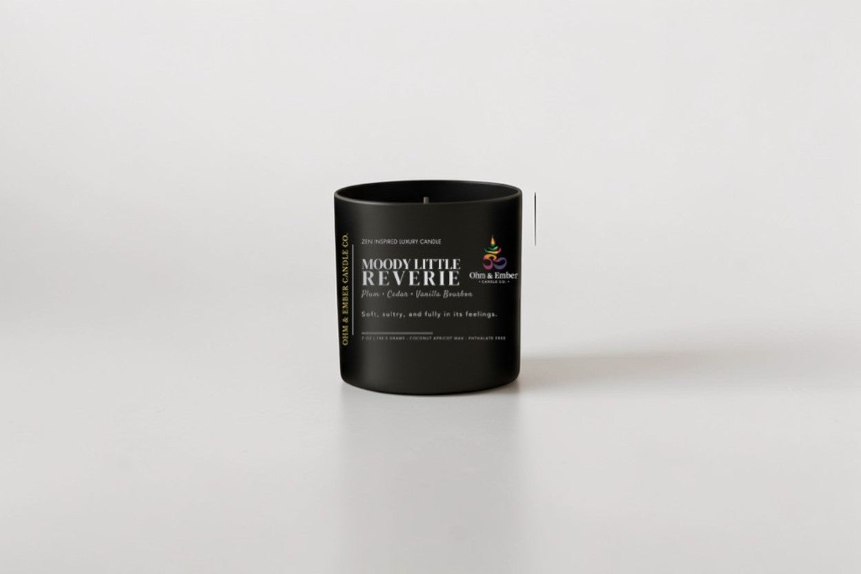 Moody Little Reverie Candle - 7 oz